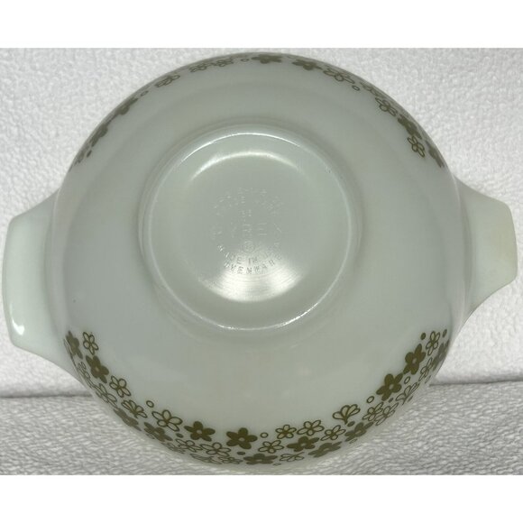 Pyrex Spring Blossom Cinderella 443 Mixing Bowl 2 1/2 Quart Capacity 1972-1979 - Picture 9 of 10